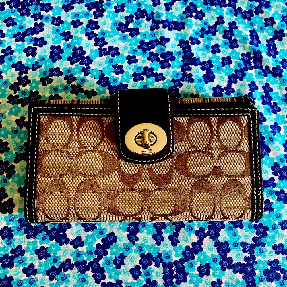 Coach wallet
